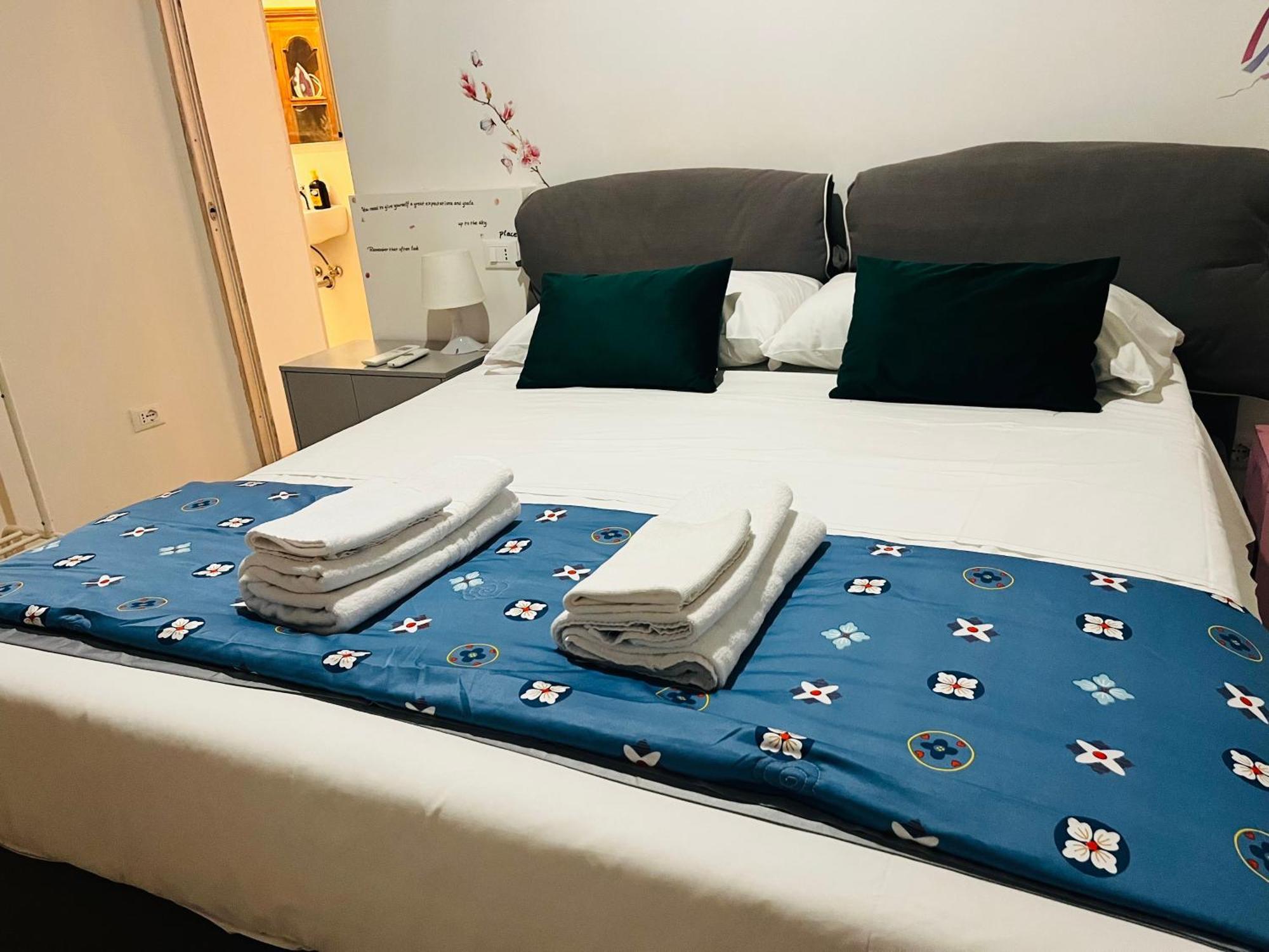 Sweet Life House Rome Cavour Apartamento Exterior foto